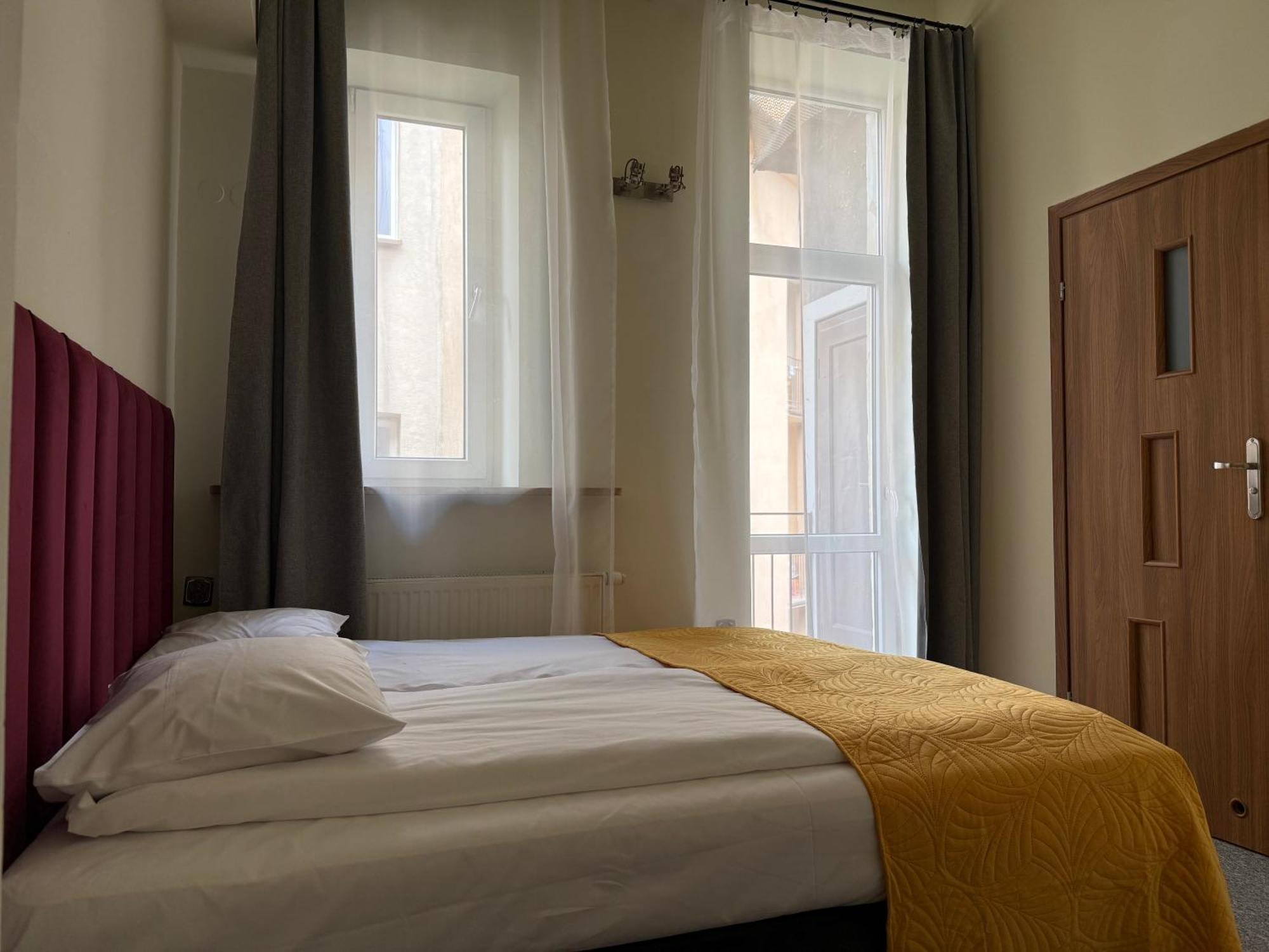 Corner Apartments Krakow Luaran gambar